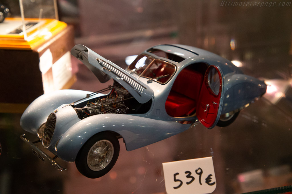 Welcome to Retromobile   - 2019 Retromobile