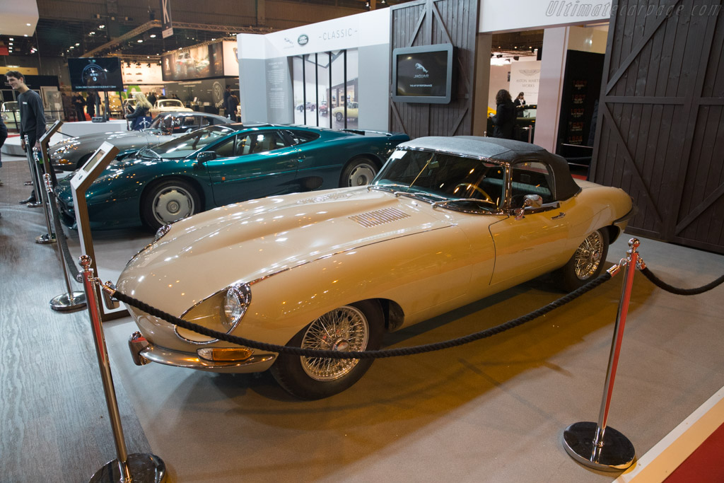 Jaguar E-Type   - 2018 Retromobile