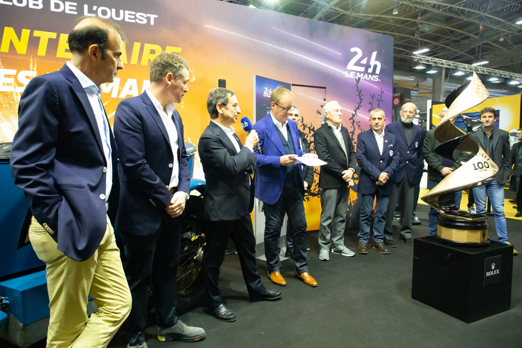 Welcome to Retromobile   - 2023 Retromobile