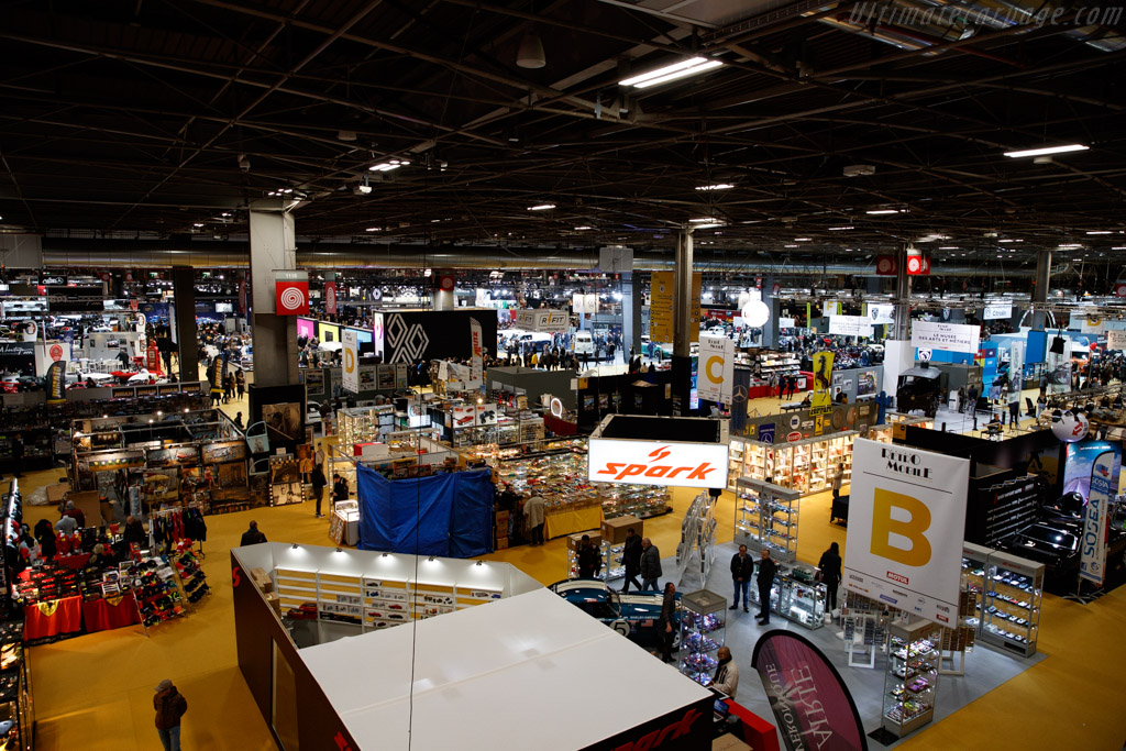 Welcome to Retromobile   - 2023 Retromobile