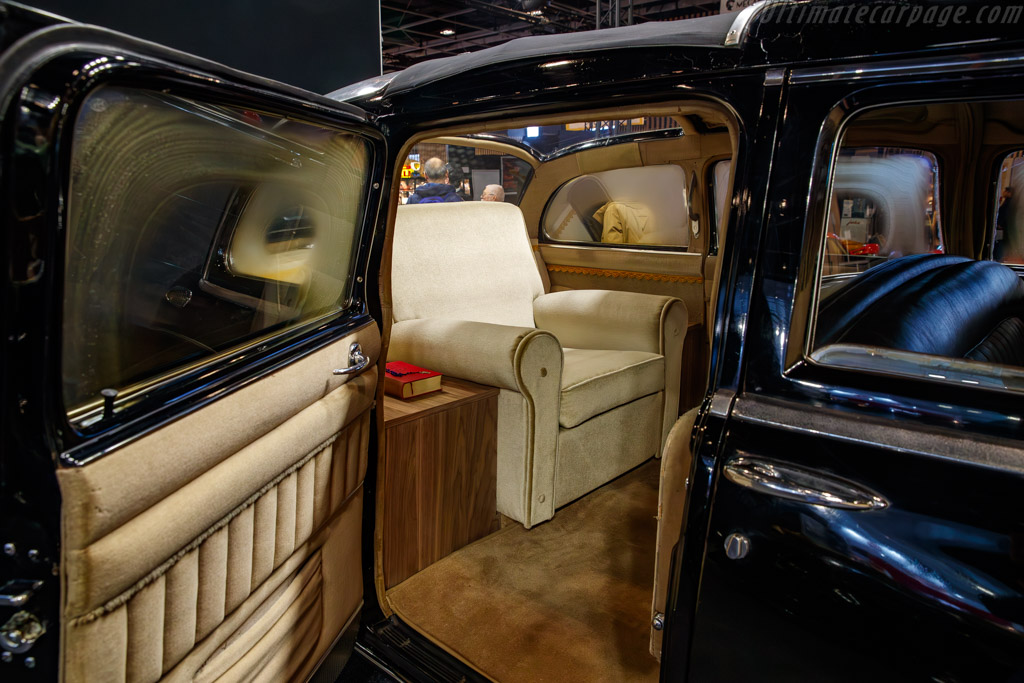 Chrysler Pope Mobile  - Entrant: Fine Automobiles - 2026 Retromobile