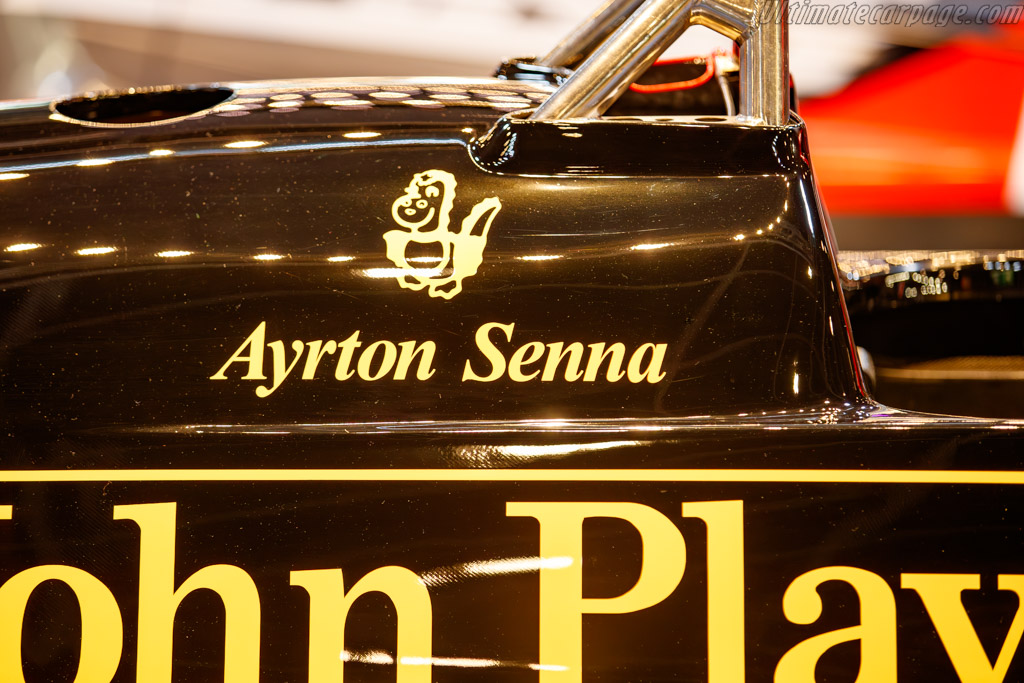 Lotus 98T Renault - Chassis: 98T - 3 - Entrant: RM Private Sales - 2026 Retromobile