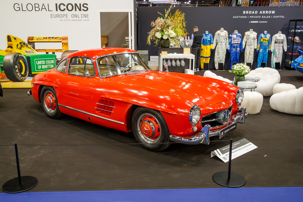 Mercedes-Benz 300 SL - Chassis: 198.040.7500071 - Entrant: Broad Arrow Auctions - 2026 Retromobile