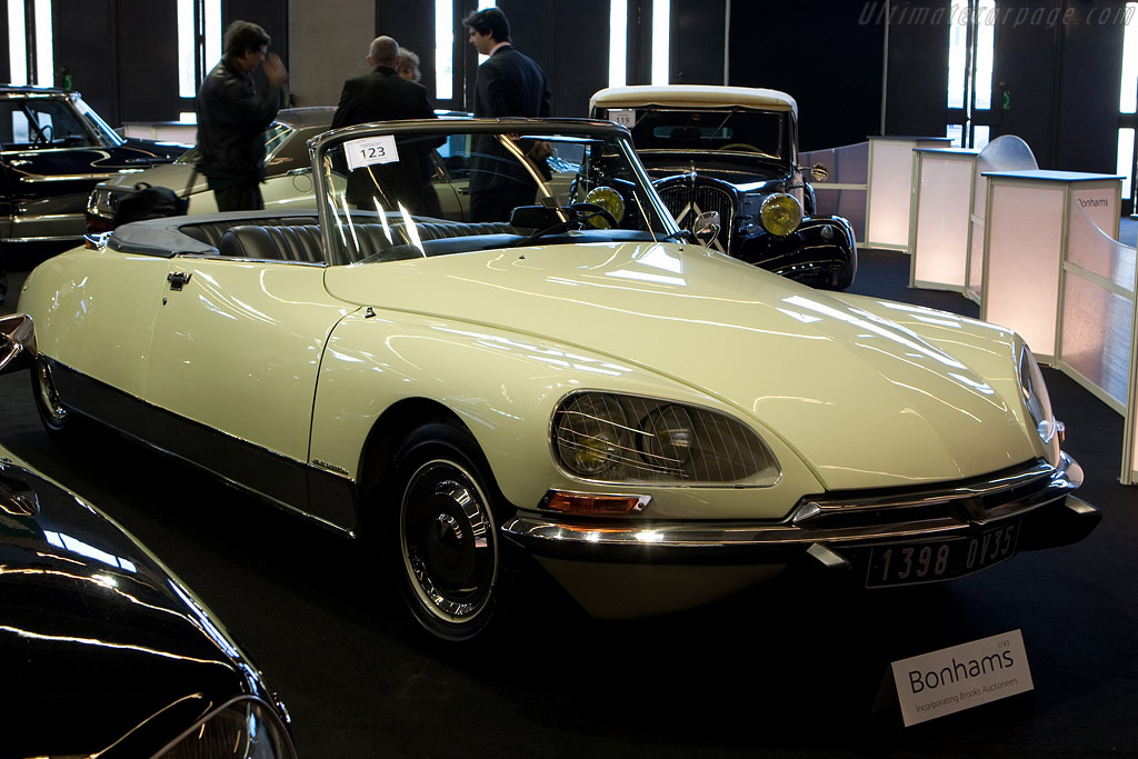 Citroën DS23 Cabriolet - Chassis: 00FG6076  - 2009 Retromobile