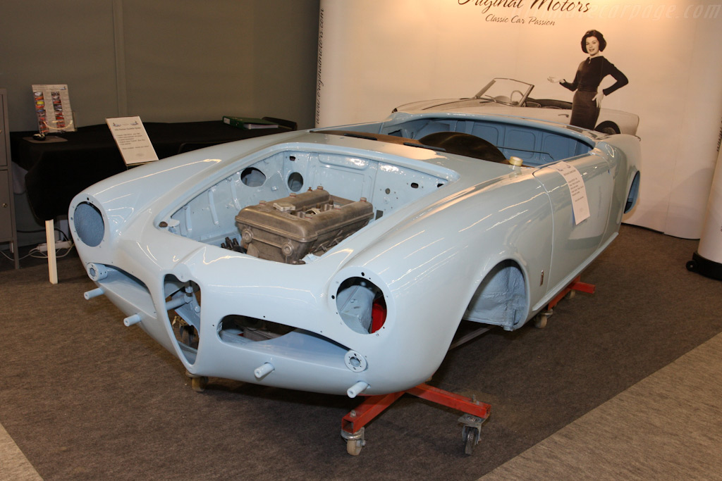 Alfa Romeo Giulietta Spider   - 2010 Retromobile