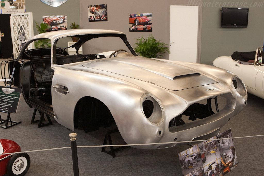 Aston Martin DB4   - 2010 Retromobile