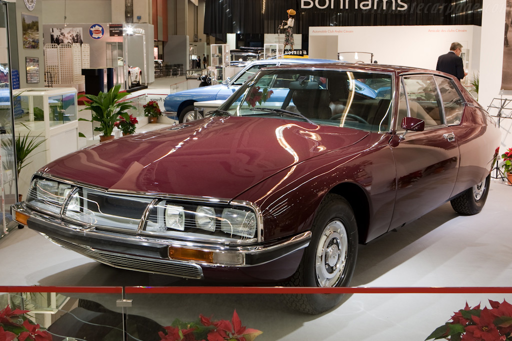 Citroën SM   - 2010 Retromobile