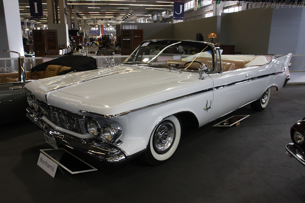 Imperial Crown Convertible   - 2010 Retromobile