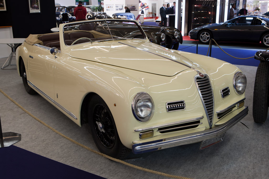 Alfa Romeo 6C 2500 SS Pinin Farina Cabriolet   - 2011 Retromobile