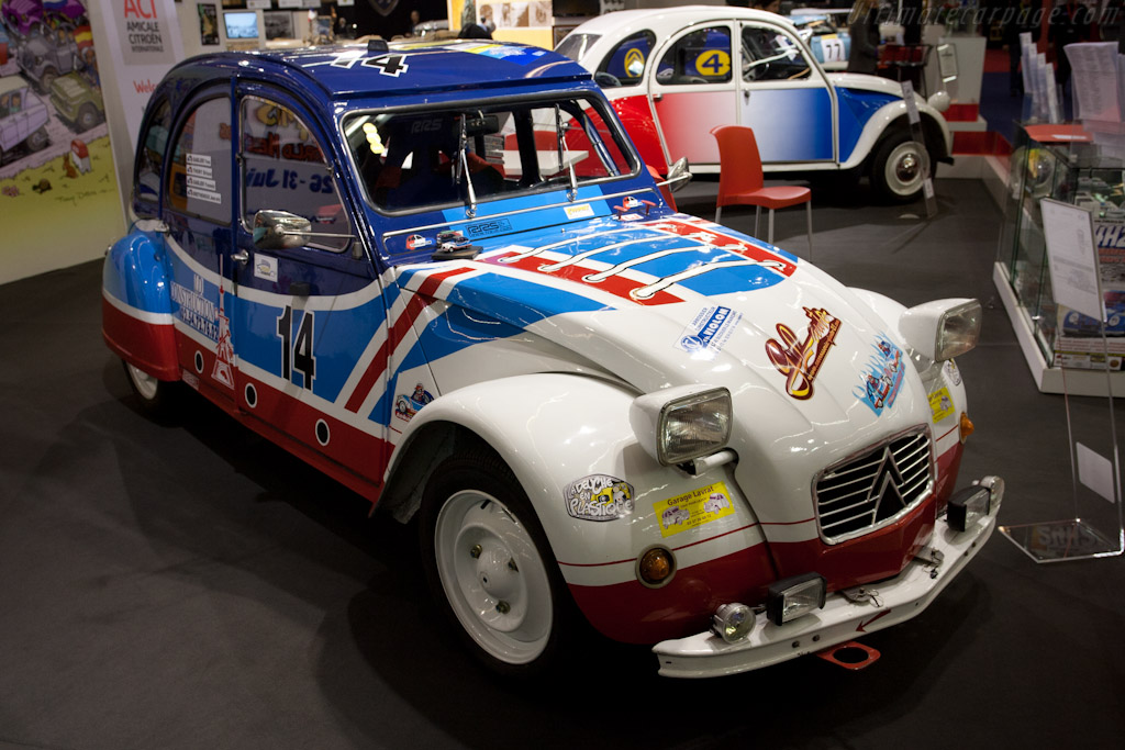 Citroën 2CV   - 2011 Retromobile