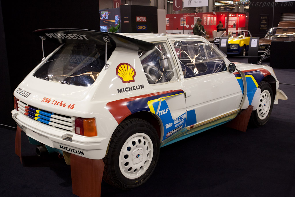 Peugeot 205 T16 Evo   - 2011 Retromobile
