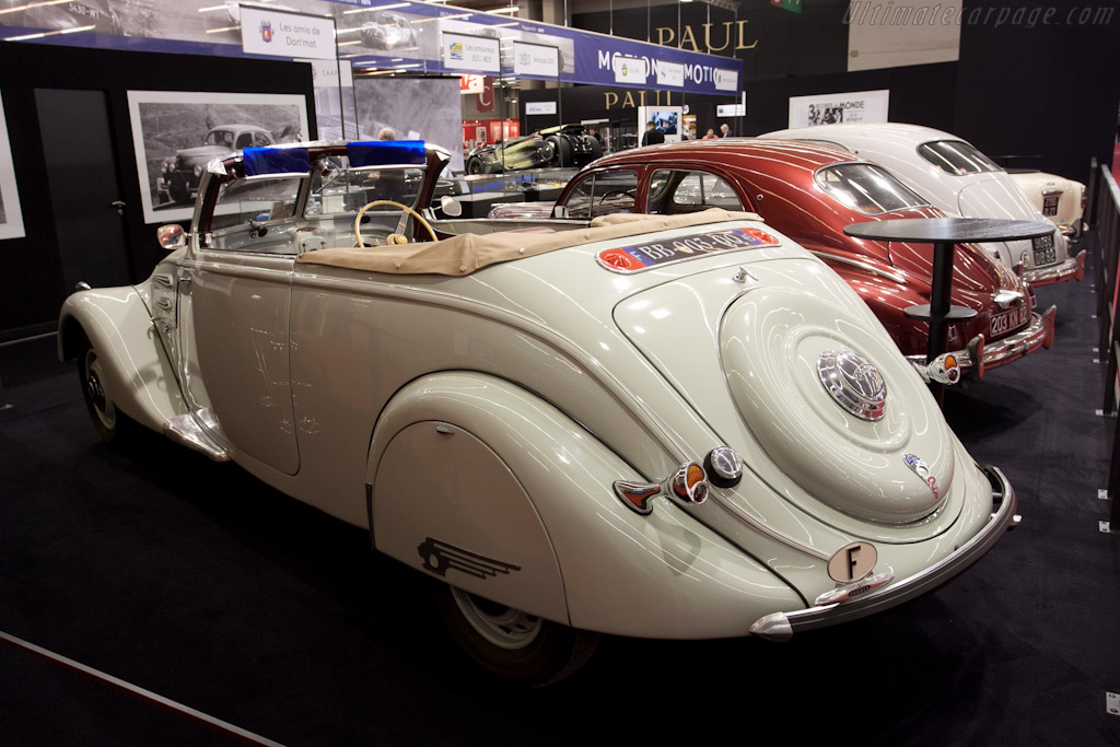 Peugeot 402 Decapotable   - 2011 Retromobile