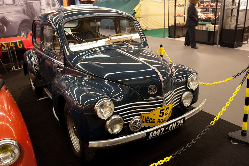 Renault 4CV R1063   - 2011 Retromobile