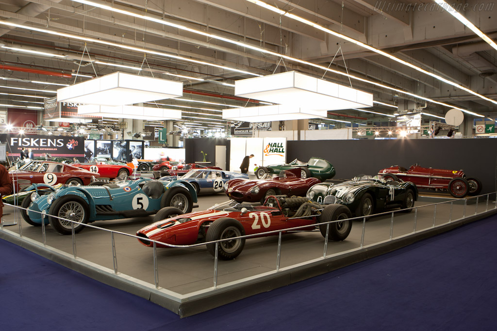 Welcome to Retromobile   - 2011 Retromobile