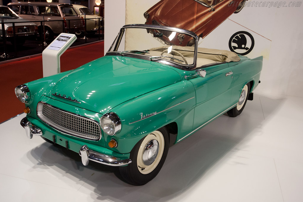 Skoda Felicia   - 2012 Retromobile
