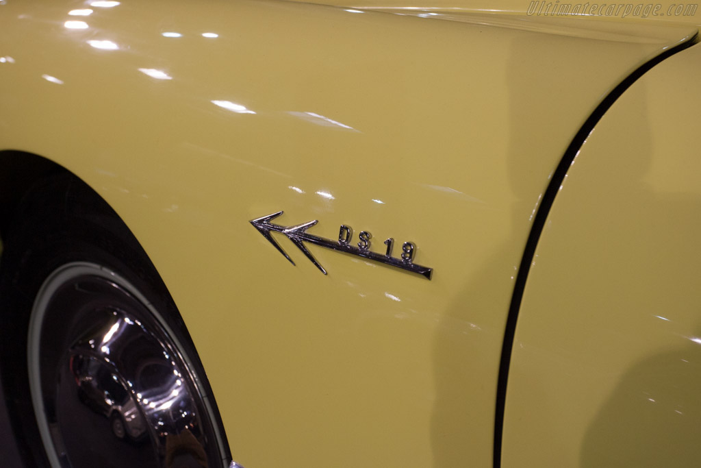 Citroën DS19 Berline   - 2013 Retromobile