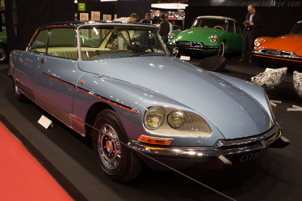 Citroën DS21 iE Coupe Le Leman   - 2013 Retromobile