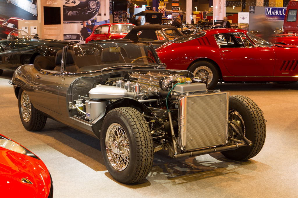 Jaguar E-Type Roadster - Chassis: 1E11525  - 2014 Retromobile