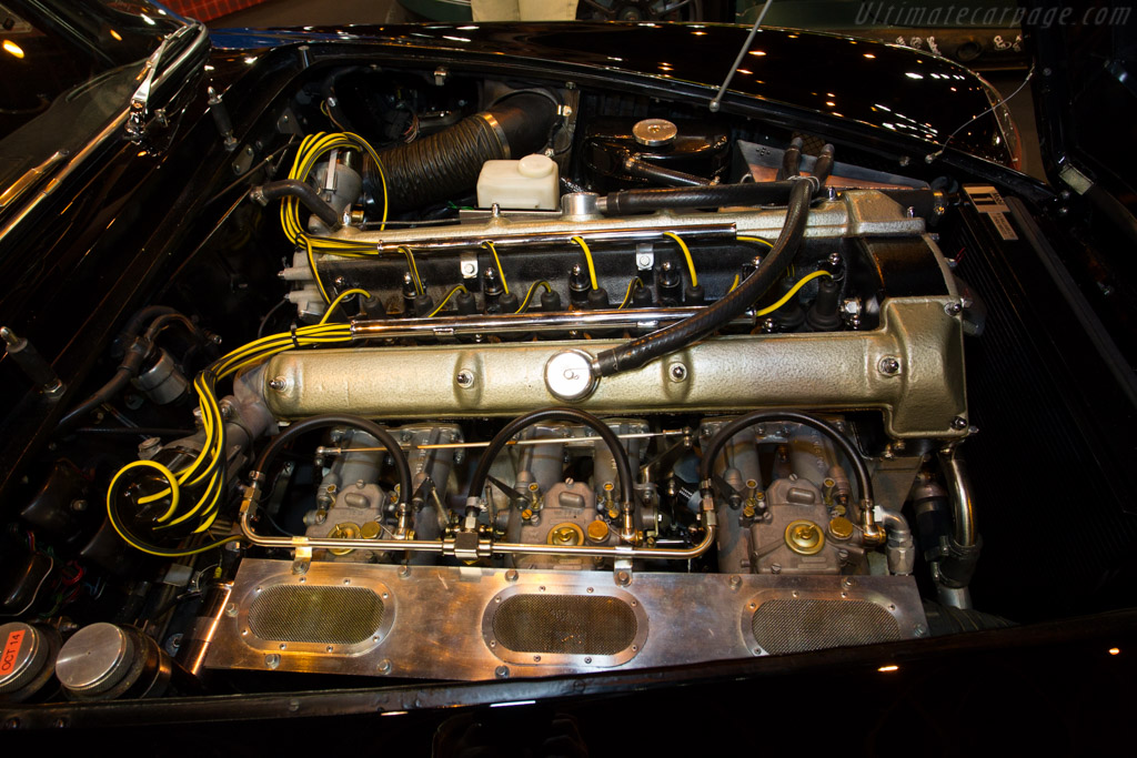 Aston Martin DB4 GT - Chassis: DB4GT/0137/R - Entrant: Fiskens - 2015 Retromobile