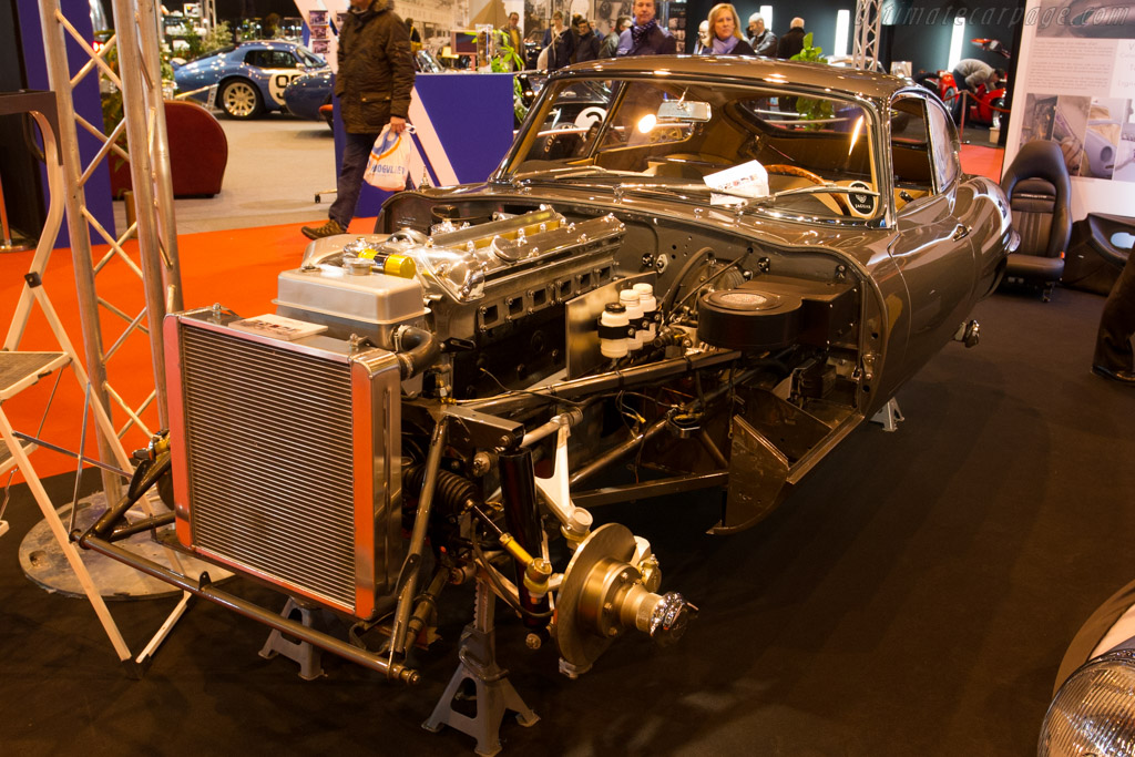 Jaguar E-Type Coupe - Chassis: 885622  - 2015 Retromobile