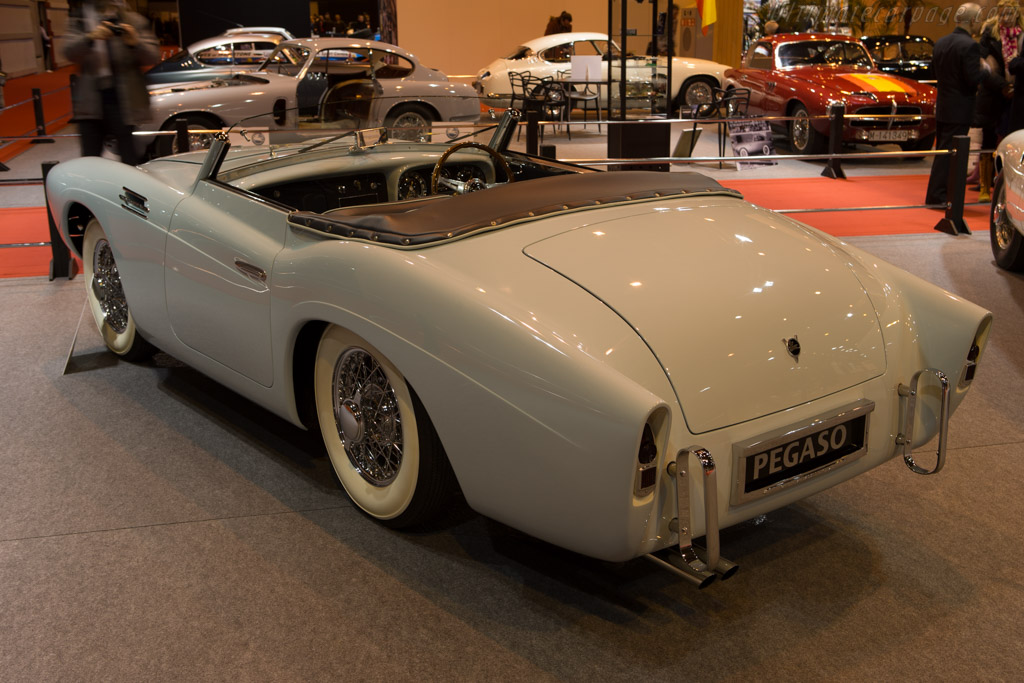 Pegaso Z102 Saoutchik Cabriolet - Chassis: 0102.153.0136  - 2015 Retromobile