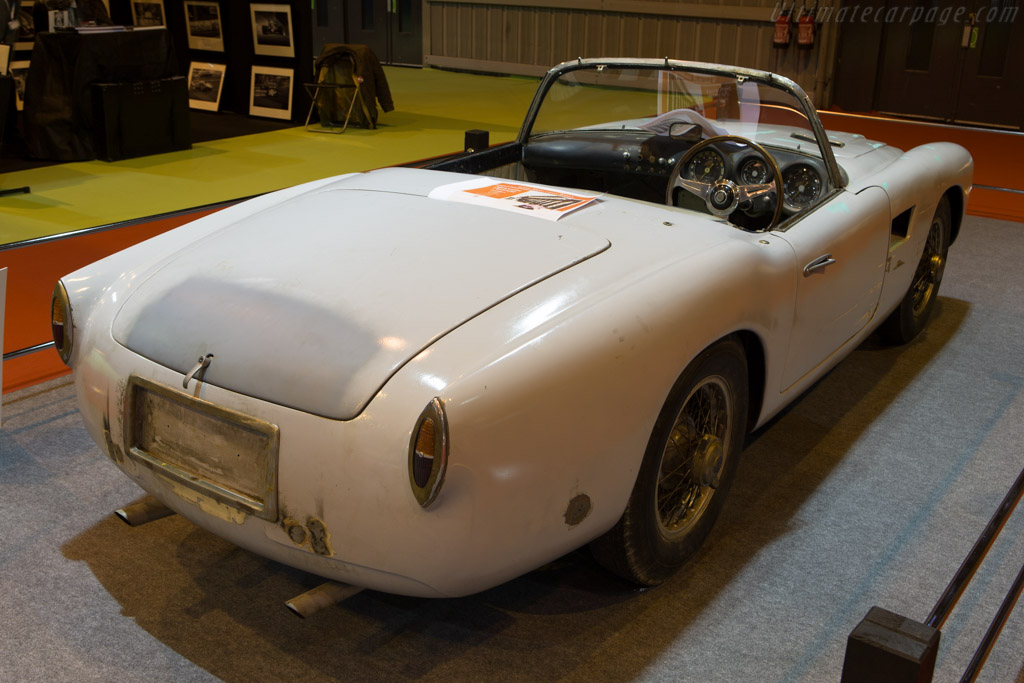Pegaso Z102 Serra Spider - Chassis: 0102.153.0166  - 2015 Retromobile