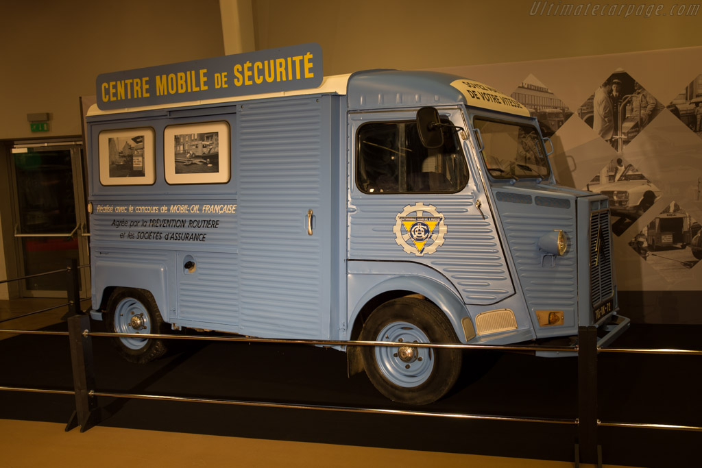 Citroen HY  - Entrant: ACO - 2016 Retromobile