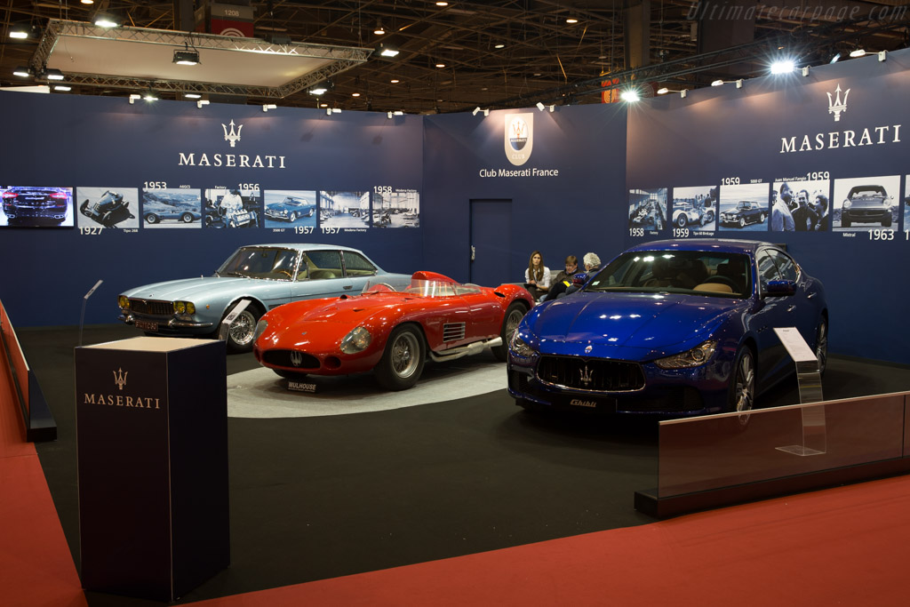 Maserati 300S - Chassis: 3065 - Entrant: Maserati Club France - 2016 Retromobile