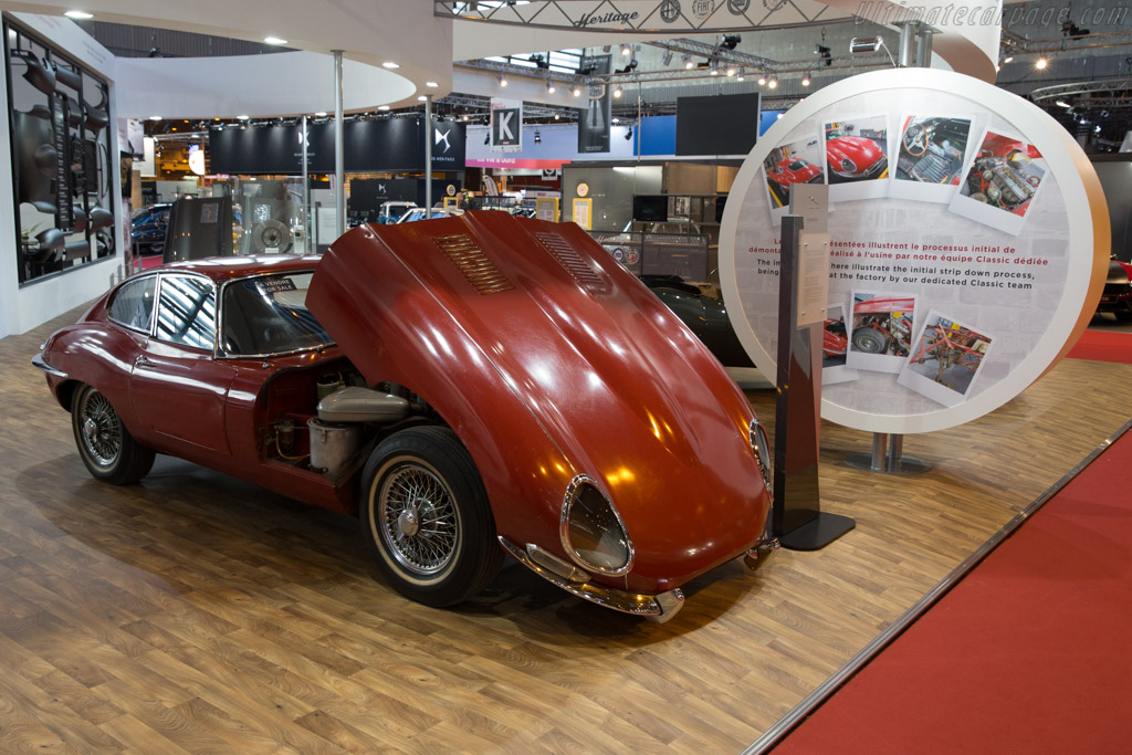 Jaguar E Type Series 1  - Entrant: Jaguar Land Rover - 2017 Retromobile