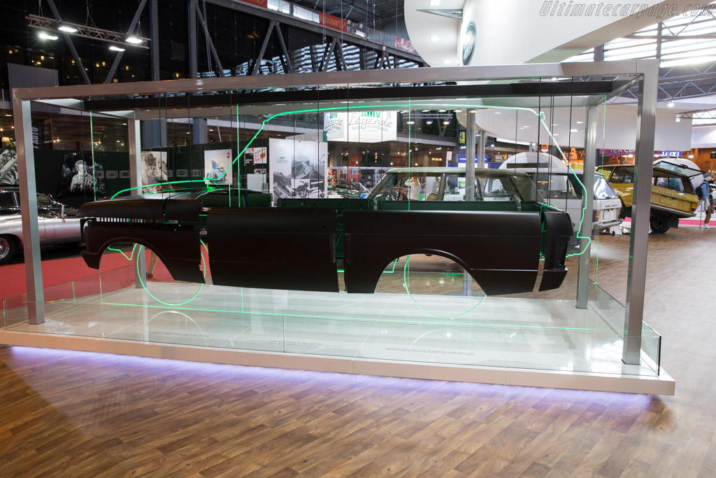 Range Rover Panels  - Entrant: Jaguar Land Rover - 2017 Retromobile