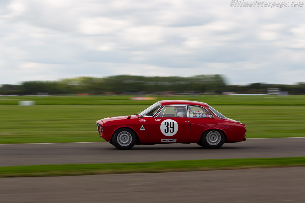 Alfa Romeo Giulia GTA - Chassis: AR613011 - Entrant: Thomas Steinke - Driver: Jochen Mass - 2018 Goodwood Revival