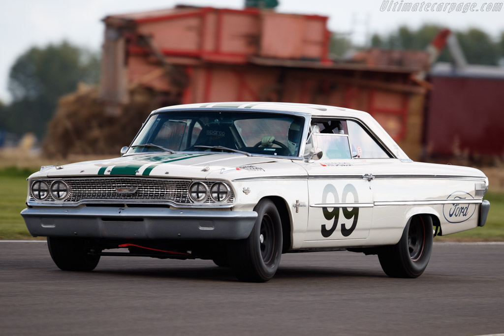 Ford Galaxie 500  - Entrant / Driver Ian Dalglish - 2018 Goodwood Revival