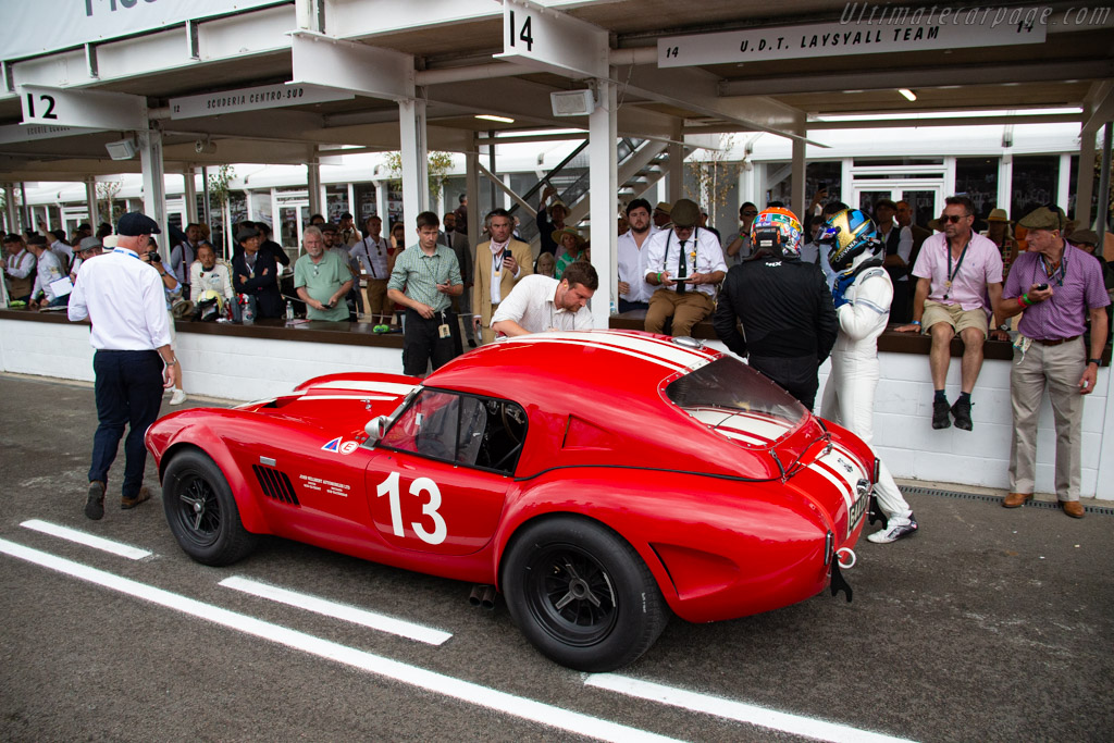 AC Shelby Cobra Le Mans - Chassis: CSX2130 - Entrant: Shaun Lynn - Driver: Jimmie Johnson / Shaun Lynn - 2023 Goodwood Revival