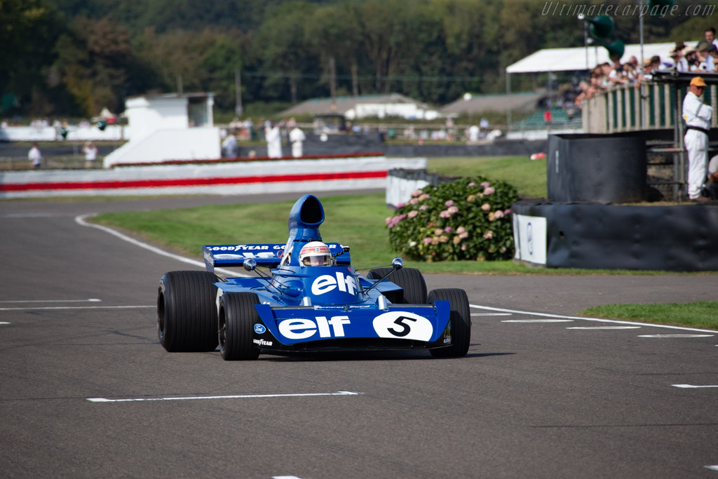 Tyrrell 006 - Chassis: 006/2 - Driver: Sir Jackie Stewart - 2023 Goodwood Revival