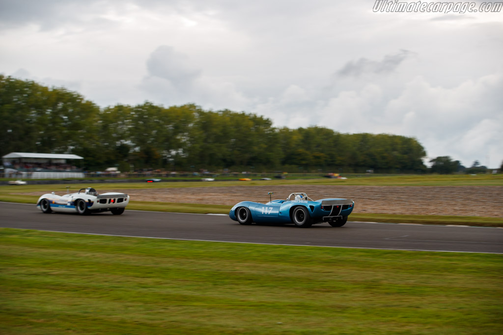 Lola T70 Spyder Chevrolet - Chassis: SL70/13 - Entrant / Driver Ian Simmonds - 2024 Goodwood Revival