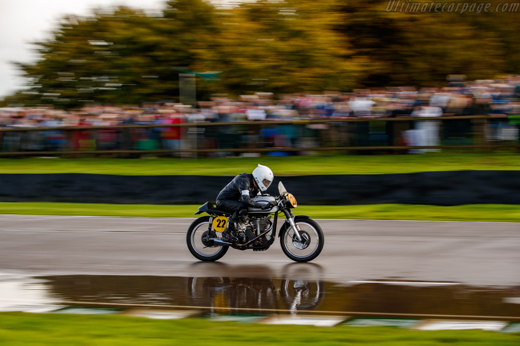 Norton Manx 30M  - Driver: François Rivaz / Storm Stacey - 2025 Goodwood Revival