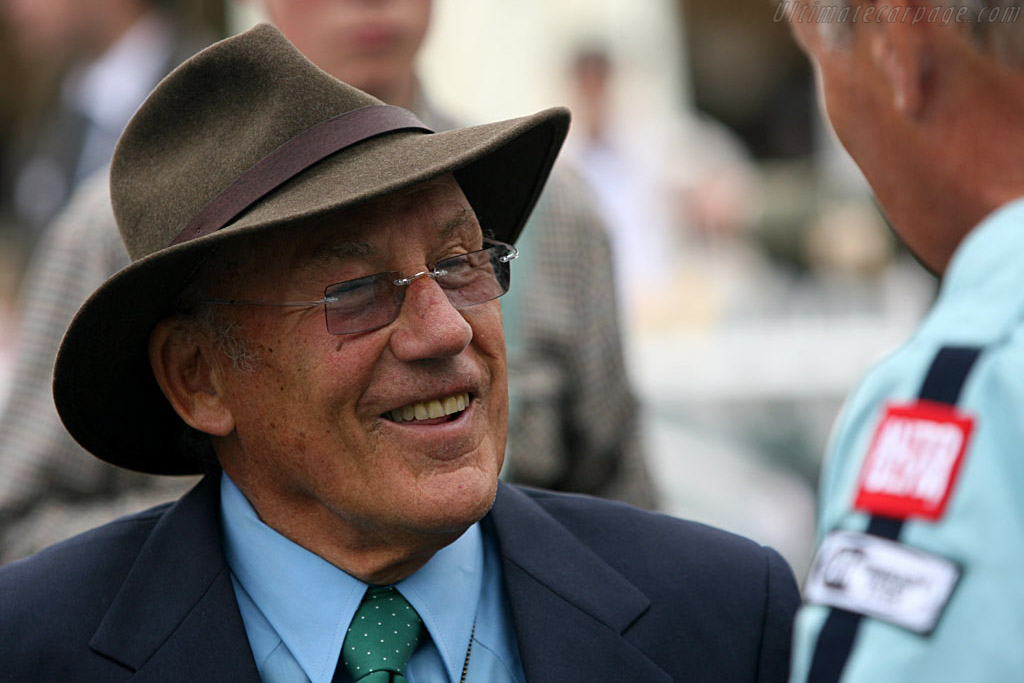 Sir Stirling Moss talking to Barrie Williams   - 2006 Goodwood Revival