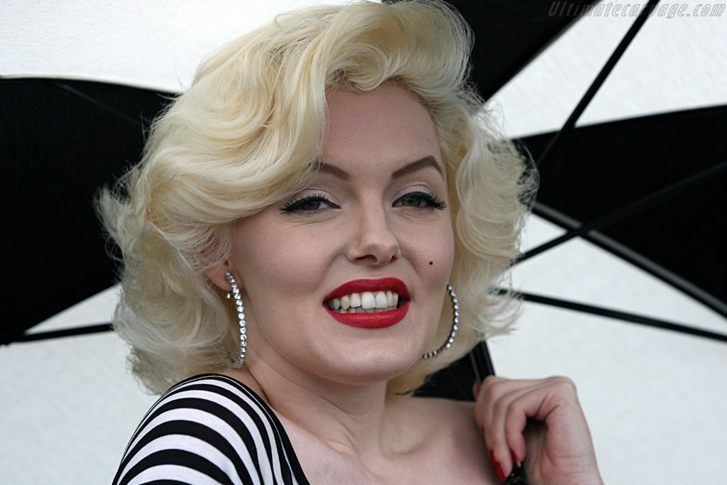 Welcome to Goodwood   - 2006 Goodwood Revival
