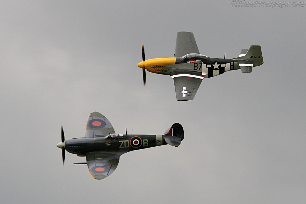 Mustang and Spitfire   - 2007 Goodwood Revival