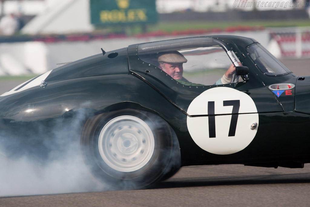 Anthony Reid - Chassis: BHL 136  - 2010 Goodwood Revival