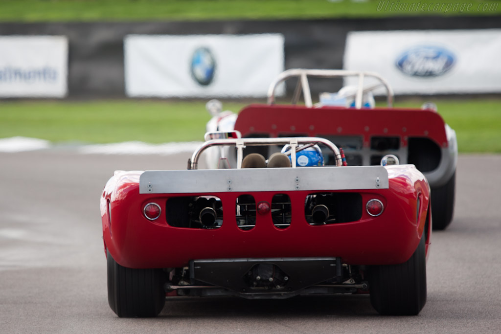 Lola T70 Mk II Chevrolet - Chassis: SL71/43  - 2010 Goodwood Revival