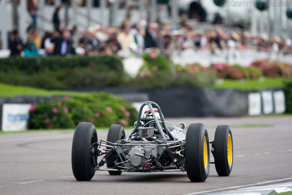Lotus 24 BRM - Chassis: P2  - 2010 Goodwood Revival