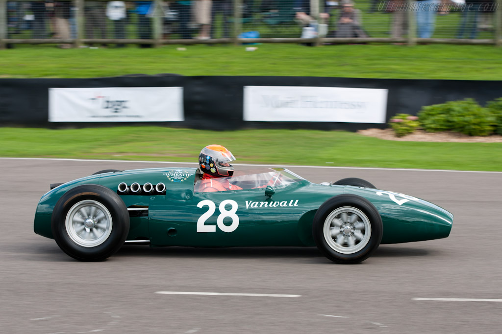 Vanwall GP - Chassis: VW14  - 2010 Goodwood Revival