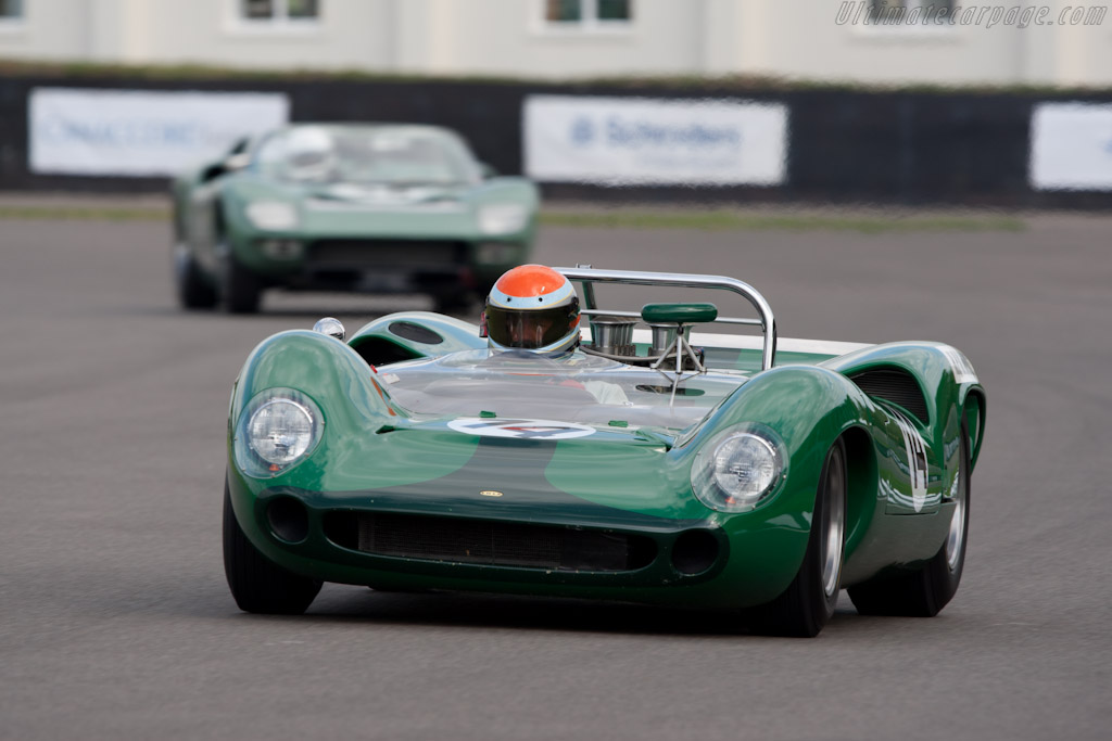 Lola T70 Spyder - Chassis: SL70/7  - 2011 Goodwood Revival