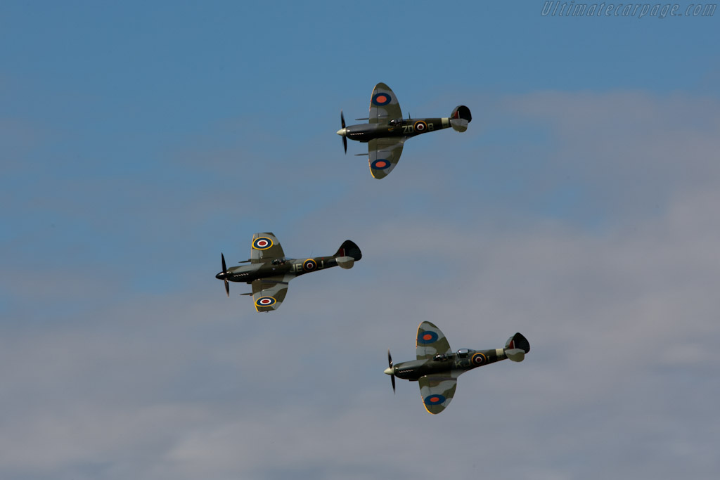 Spitfires   - 2011 Goodwood Revival