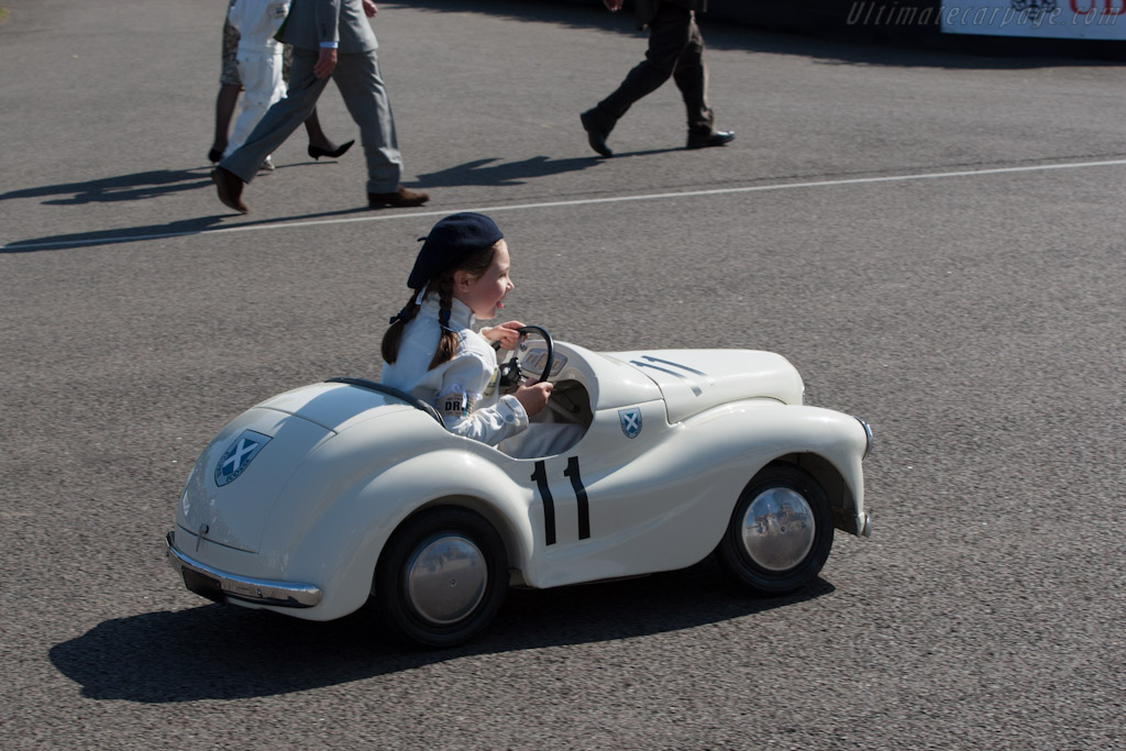 Race J40: Settrington Cup   - 2012 Goodwood Revival