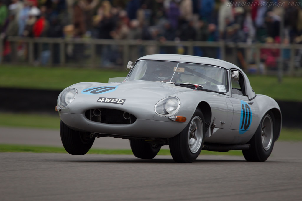 Jaguar E-Type Lightweight - Chassis: S850006 - Entrant: Shaun Lynn - Driver: Emanuele Pirro - 2013 Goodwood Revival