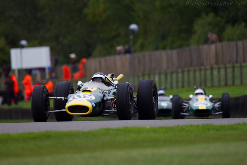 Lotus 38 Ford - Chassis: 38/1 - Entrant: The Henry Ford Museum - Driver: Dario Franchitti - 2013 Goodwood Revival