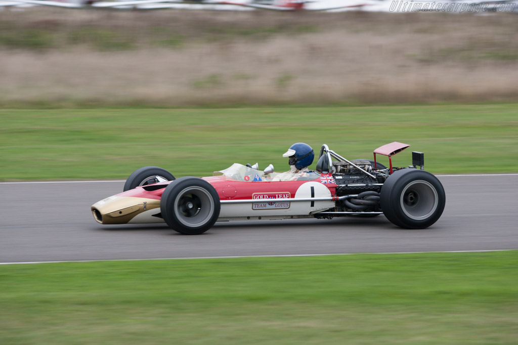 Lotus 49B Cosworth - Chassis: R10 - Driver: Chris MacAllister - 2013 Goodwood Revival