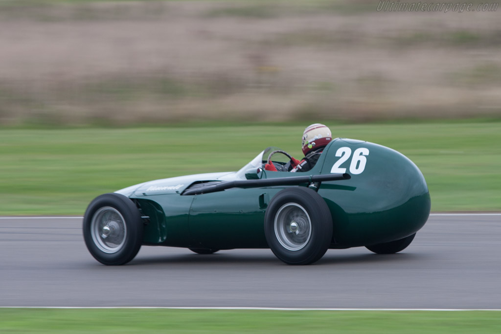Vanwall GP - Chassis: VW7 - Driver: Willi Balz - 2013 Goodwood Revival
